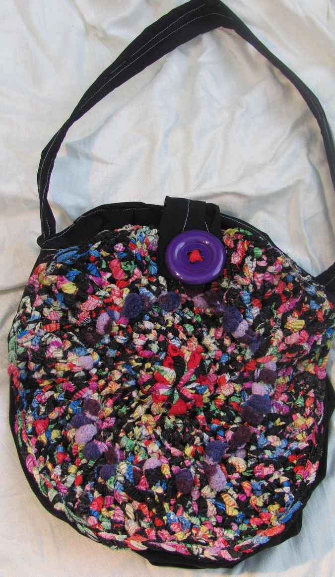 large image of art item: bag &ndash; button purple crochet colorful