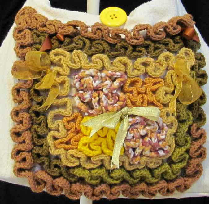 large image of art item: bag &ndash; button yellow crochet
