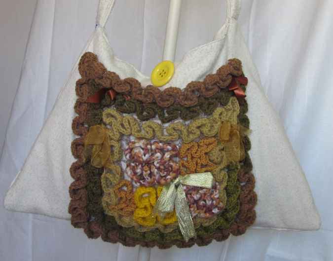 large image of art item: bag &ndash; button yellow crochet