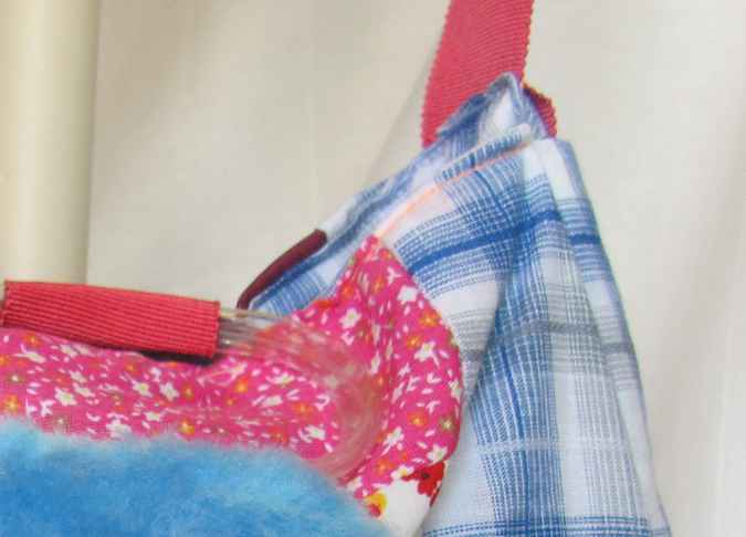 large image of art item: bag &ndash; checkered blue white with pink white quiltwork