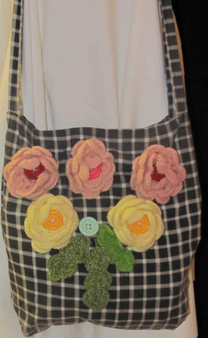 large image of art item: bag &ndash; checkered flowers crochet yellow peach