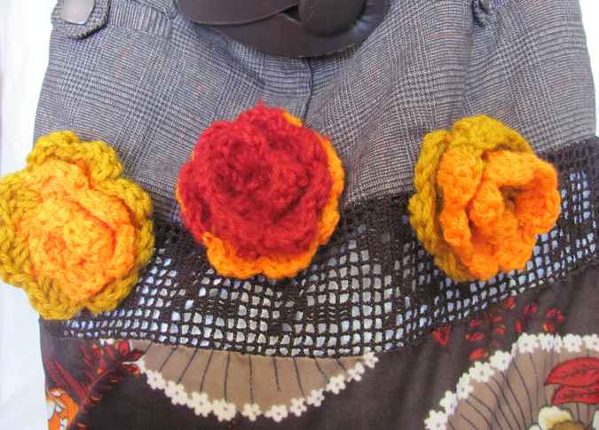large image of art item: bag &ndash; checkered motif plant crochet orange roses with leathery belt