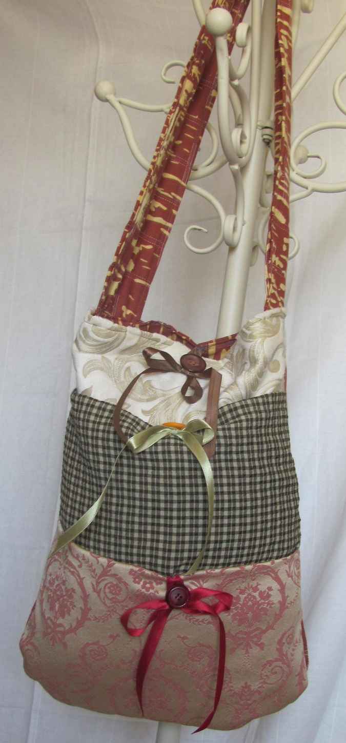 large image of art item: bag &ndash; checkered with quiltwork cream pink peach plant motif