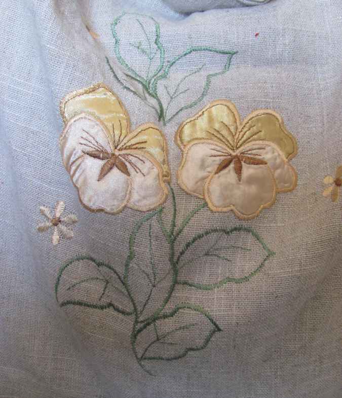 large image of art item: bag &ndash; cream gray gold with flowers needlework