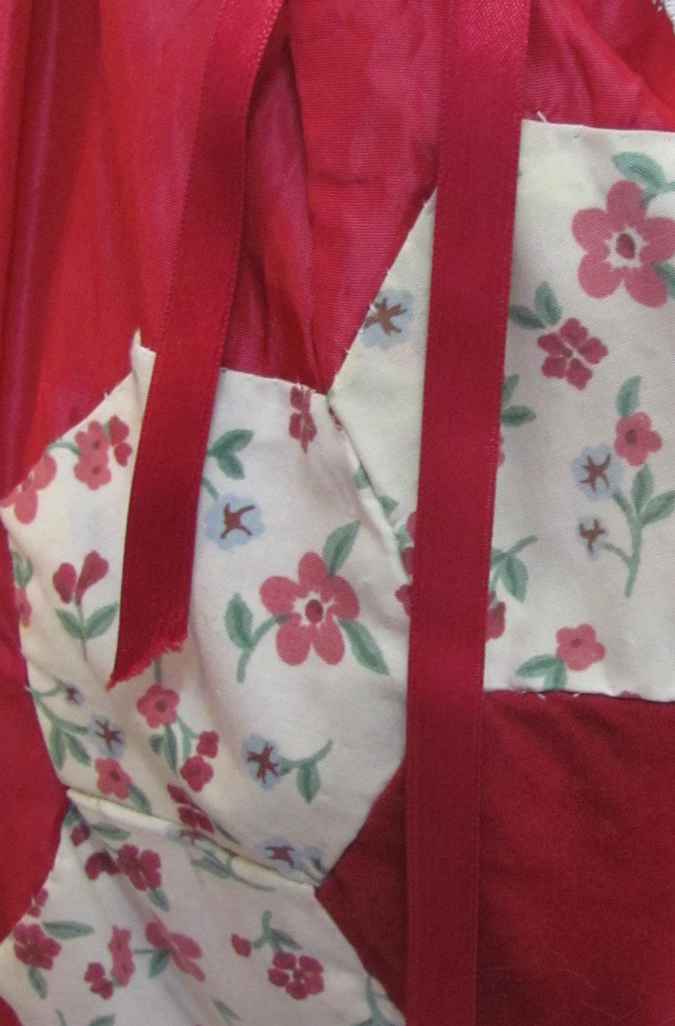 large image of art item: bag &ndash; crimson hexagons quiltwork