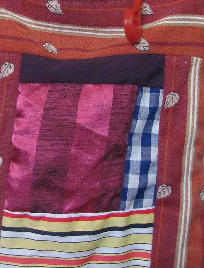 large image of art item: bag &ndash; crimson quiltwork with oriental girl motif