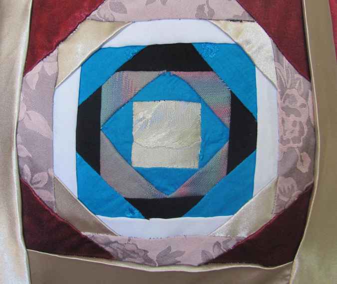 large image of art item: bag &ndash; crimson white blue geometric