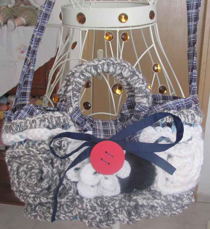 large image of art item: bag &ndash; crochet black white button red ribbon