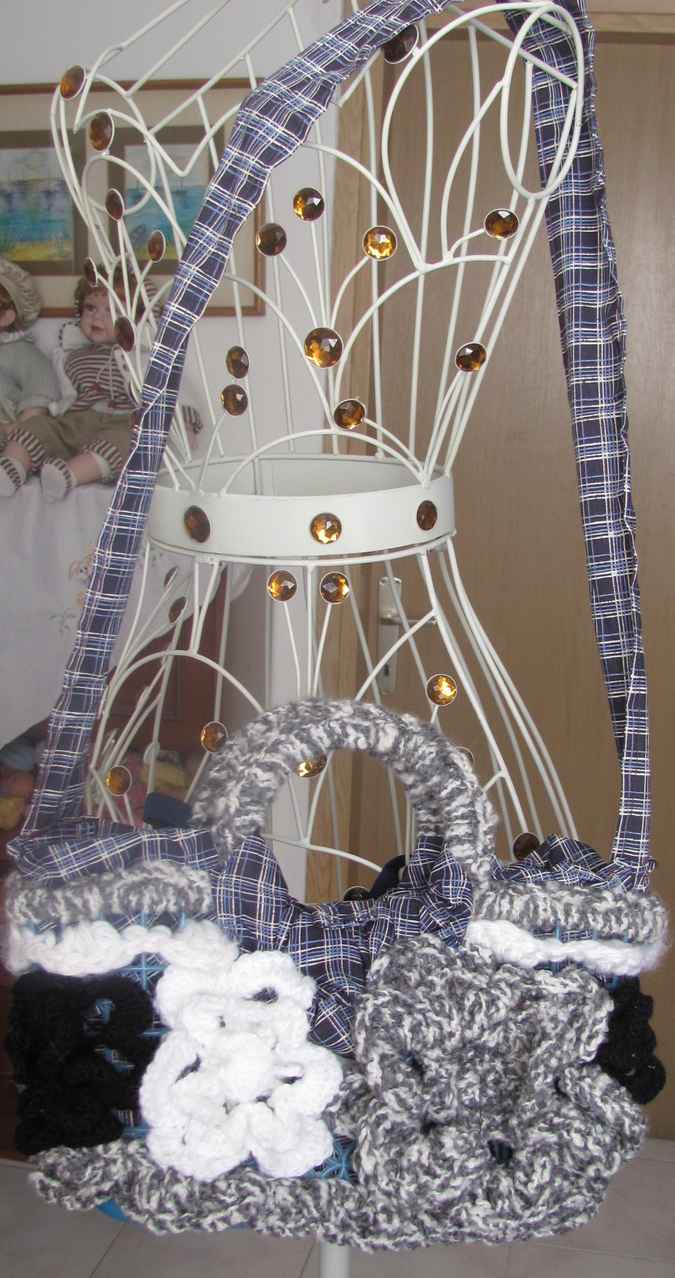 large image of art item: bag &ndash; crochet black white button red ribbon