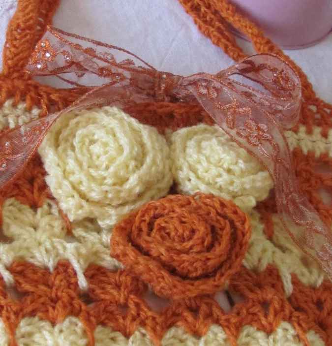 large image of art item: bag &ndash; crochet orange cream