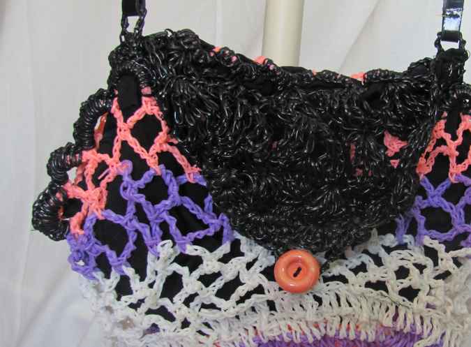 large image of art item: bag &ndash; crochet peach white violet black
