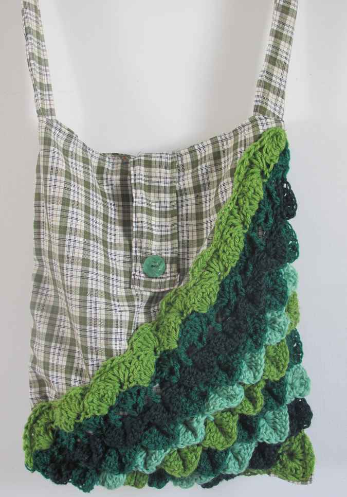 large image of art item: bag &ndash; diagonal checkred greens blues white