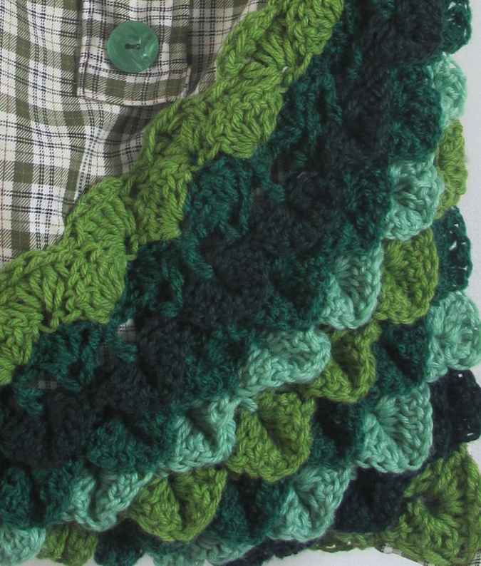 large image of art item: bag &ndash; diagonal checkred greens blues white