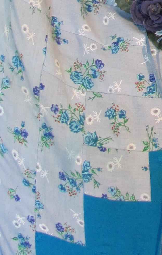 large image of art item: bag &ndash; diagonal turquoise white