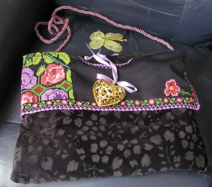 large image of art item: bag &ndash; embroidery black motif pixelated flowers gold heart