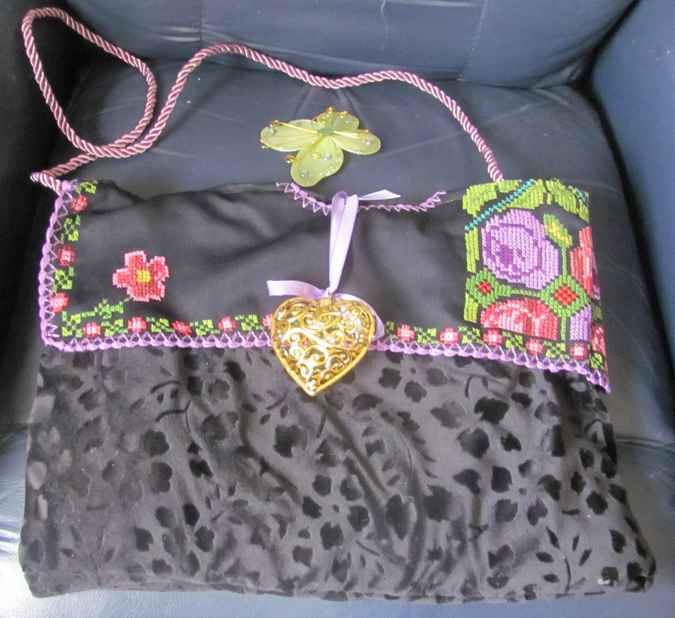 large image of art item: bag &ndash; embroidery black motif pixelated flowers gold heart