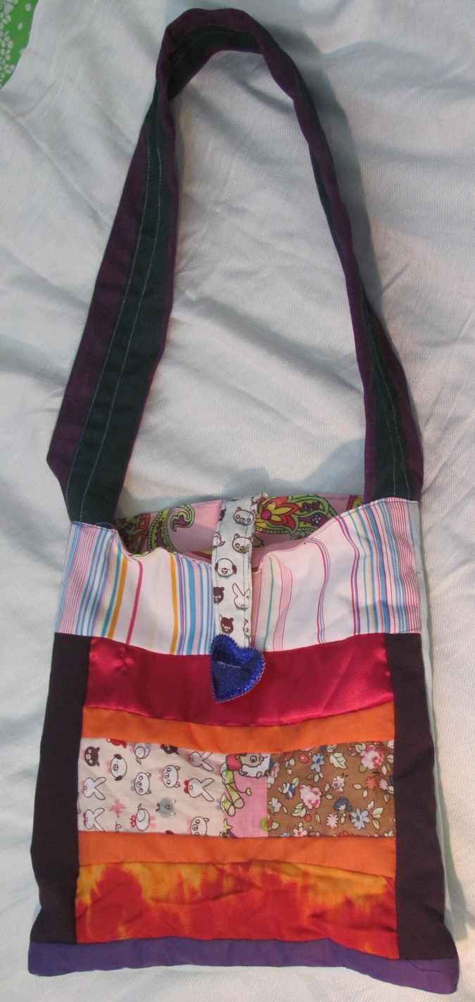 large image of art item: bag &ndash; heart blue