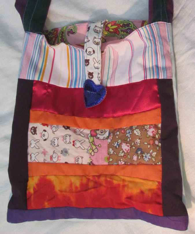 large image of art item: bag &ndash; heart blue