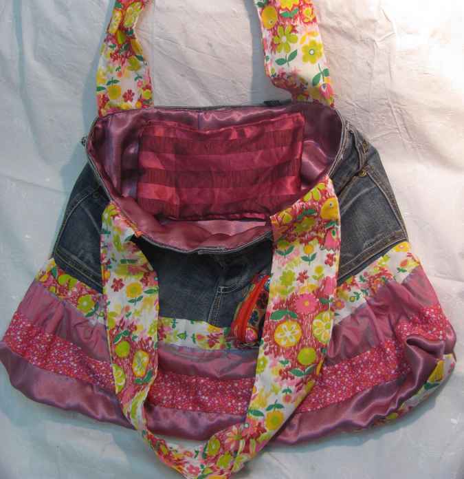 large image of art item: bag &ndash; jeans quilt halfhalf