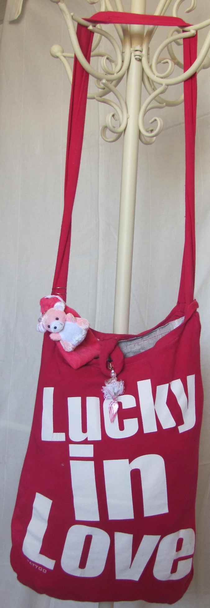large image of art item: bag &ndash; lucky in 'love'