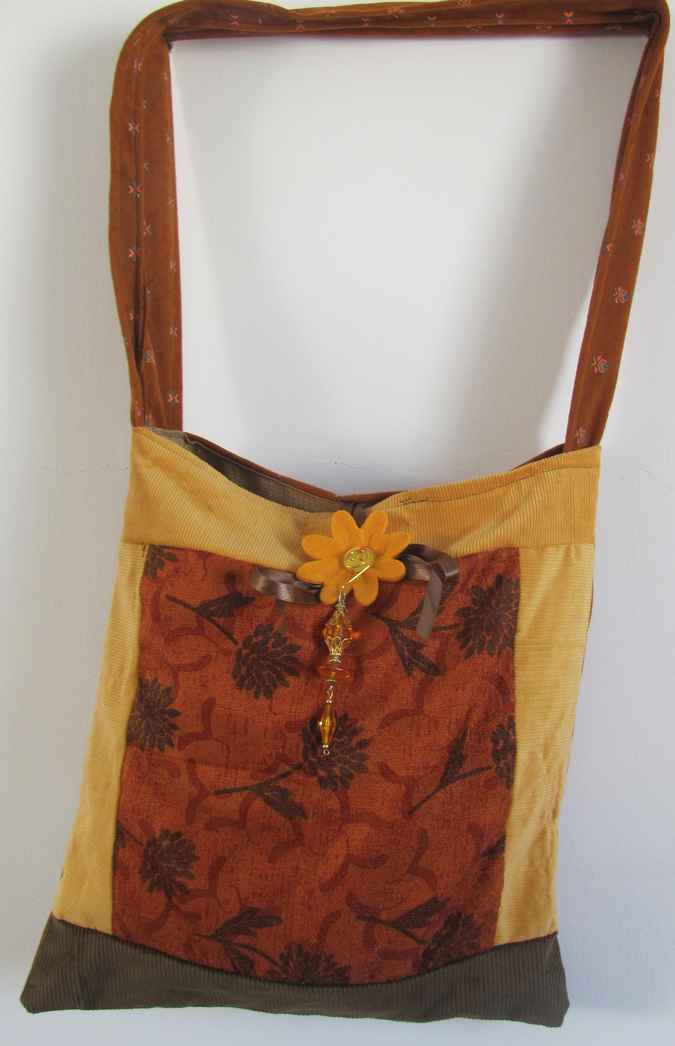 large image of art item: bag &ndash; orange with flower
