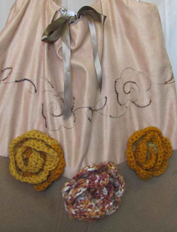 large image of art item: bag &ndash; peach flowers crochet