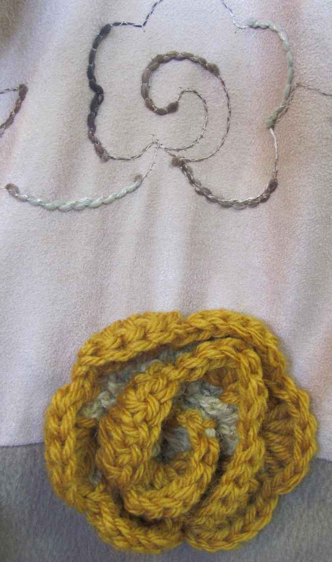 large image of art item: bag &ndash; peach flowers crochet