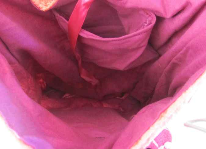 large image of art item: bag &ndash; peach quilt brownish disc