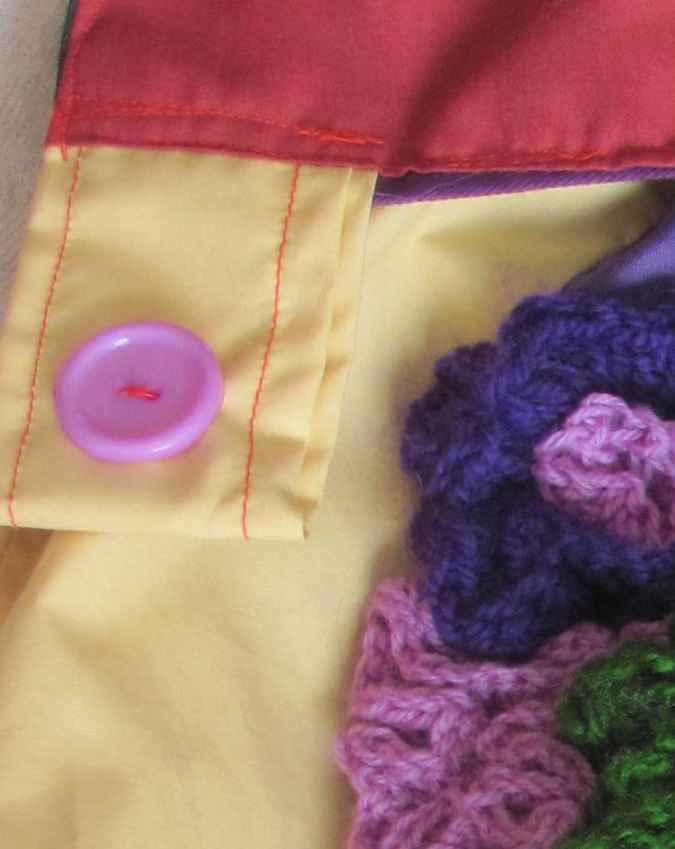 large image of art item: bag &ndash; punch banana crochet flowers