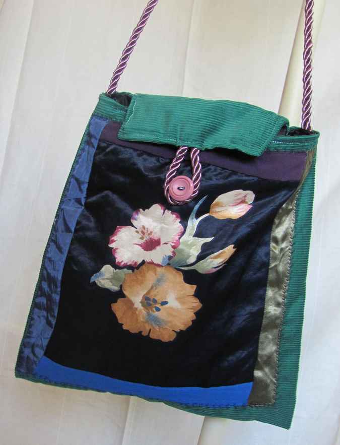 large image of art item: bag &ndash; quiltwork blue turquoise flower motif