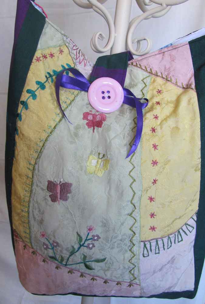 large image of art item: bag &ndash; quiltwork button pink flower butterfly needlework