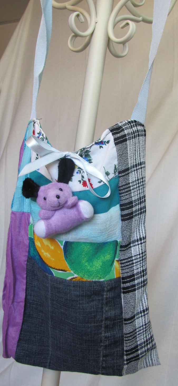 large image of art item: bag &ndash; quiltwork fuzzy bunny