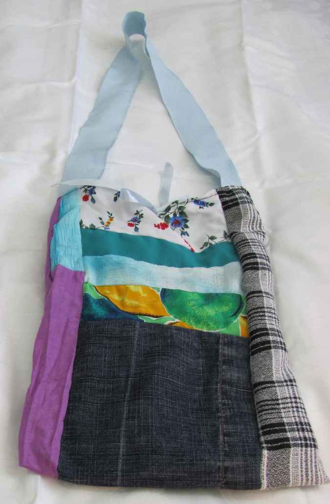 large image of art item: bag &ndash; quiltwork turquoise black purple