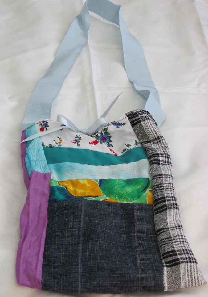 large image of art item: bag &ndash; quiltwork turquoise black purple