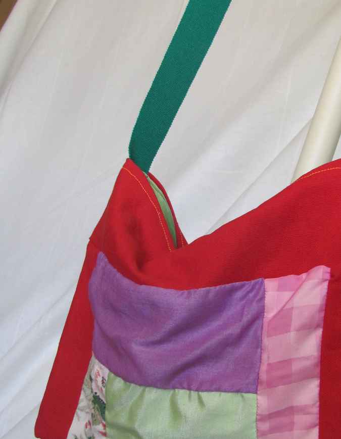 large image of art item: bag &ndash; red quiltwork fuzzy animal