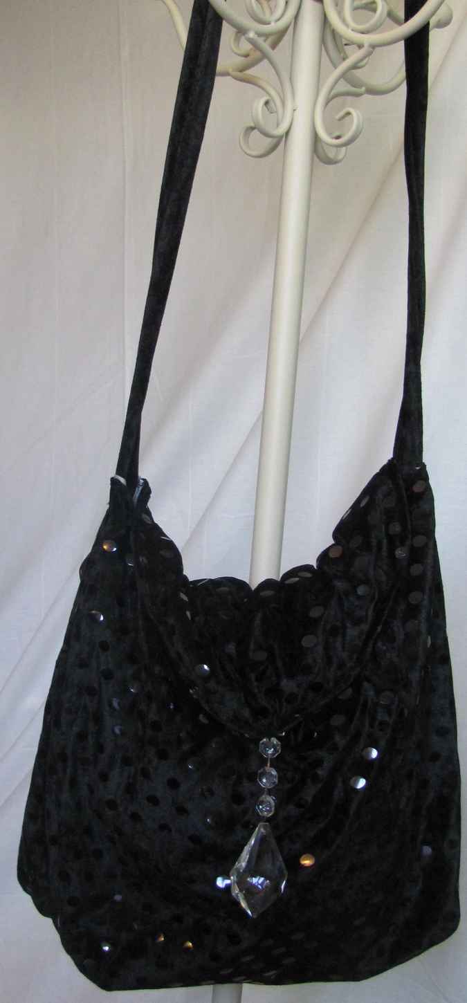 large image of art item: bag &ndash; sequins and crystal