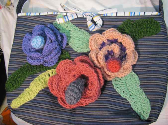 large image of art item: bag &ndash; stripes crochet flowers