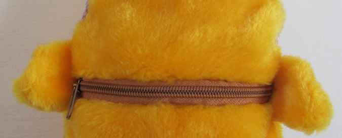 large image of art item: bag &ndash; teddy bear zipper yellow