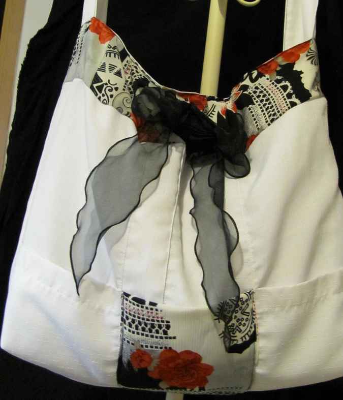 large image of art item: bag &ndash; white flower red ribbon black