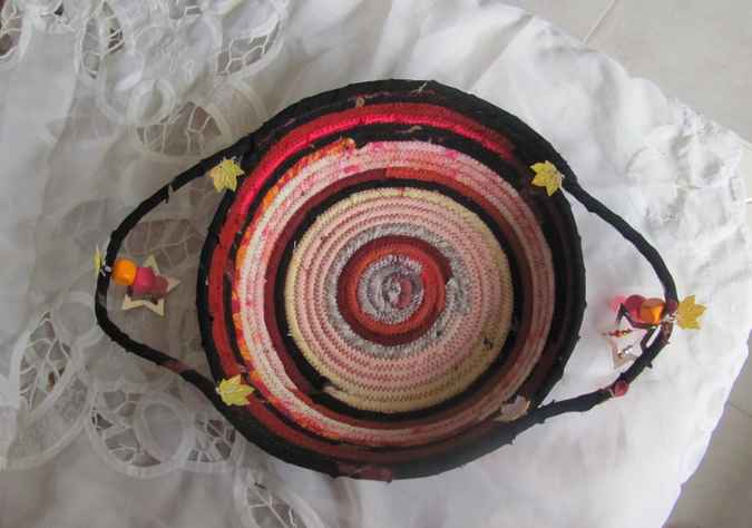 large image of art item: basket &ndash; black red pink with autumn maple leaves