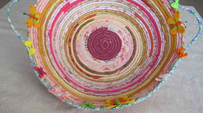 large image of art item: basket &ndash; butterflies pink orange