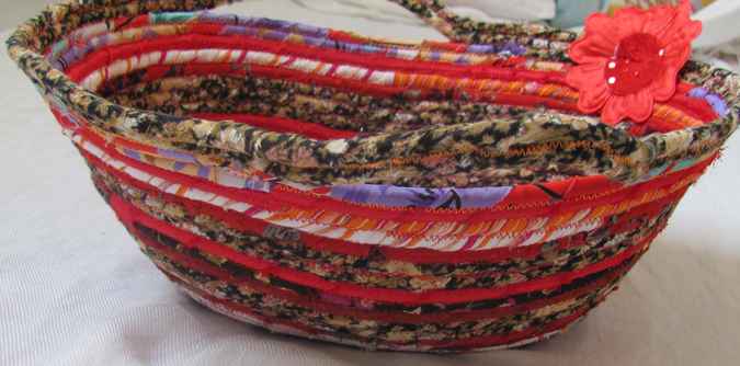 large image of art item: basket &ndash; flower red purple