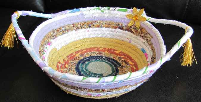 large image of art item: basket &ndash; flowers yellow white blue red