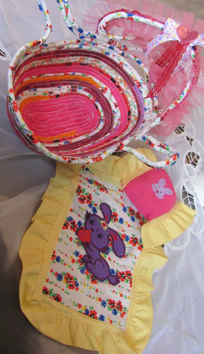 large image of art item: basket &ndash; baby doll cradle pink