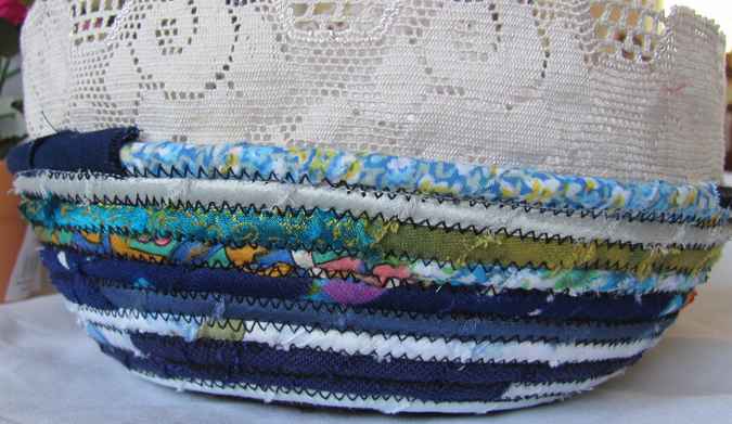 large image of art item: basket &ndash; ribbon black green blue