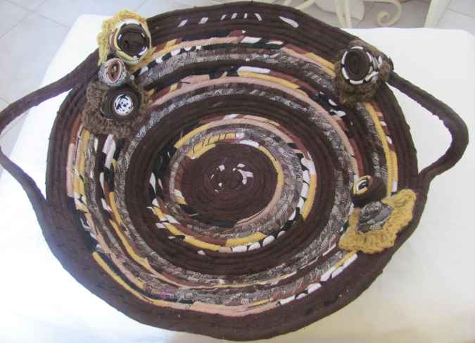 large image of art item: basket &ndash; roses brown yellow