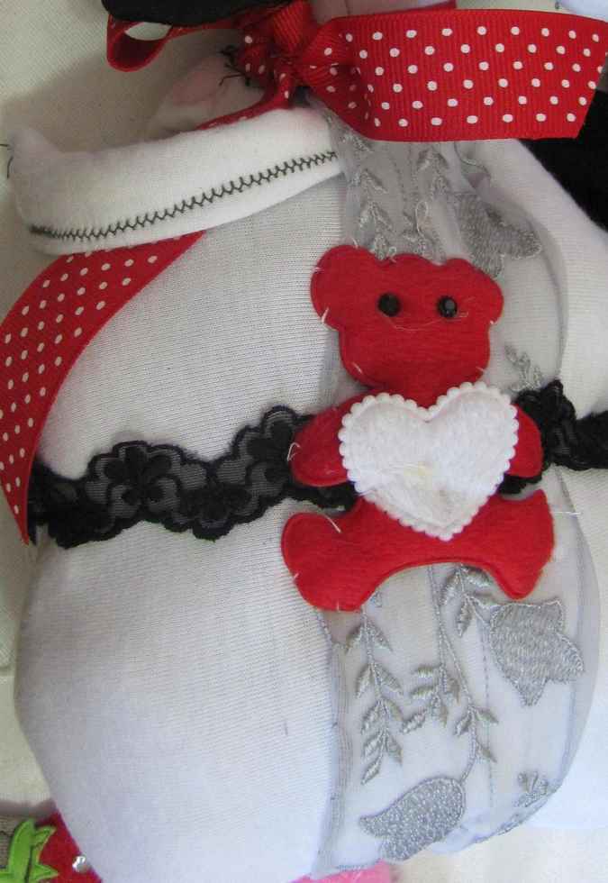 large image of art item: doll &ndash; cat and dog quilt