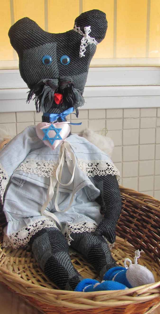 large image of art item: doll &ndash; cat