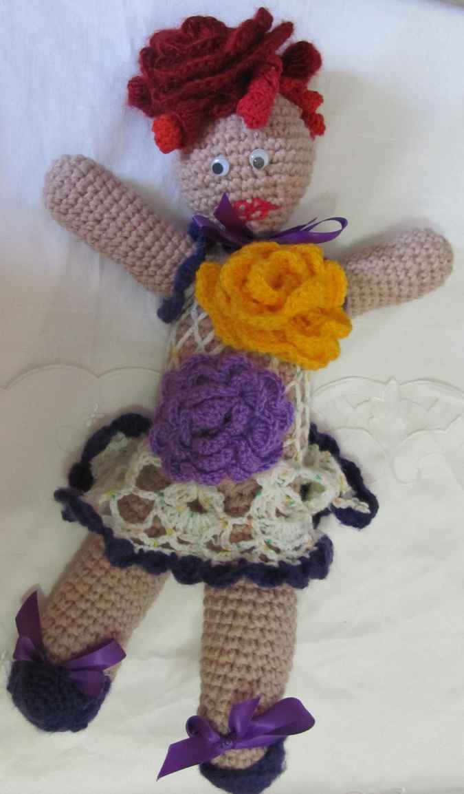 large image of art item: doll &ndash; dress with flowers crochet