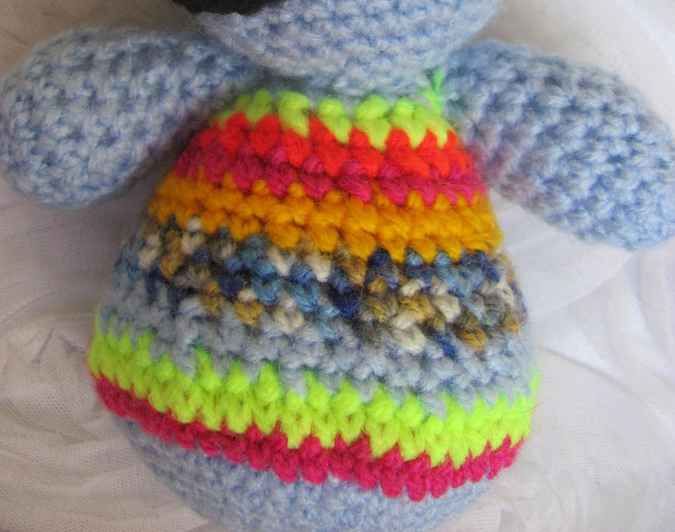 large image of art item: doll &ndash; owl cyan crochet